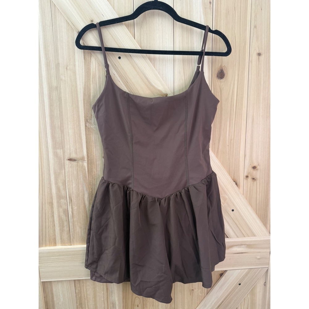 Qinsen Brown Athletic Tennis Dress Adjustable Straps Built-in Shorts Pocket